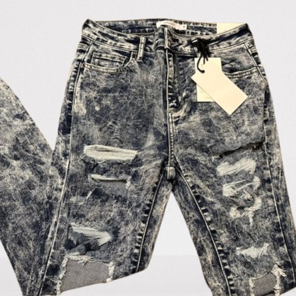 High Waist Distressed Acid Wash Shredded Jeans(2)
